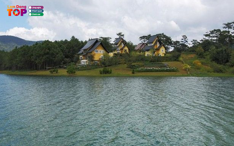 Top-10-bai-tho-viet-ve-lam-dong-hay-sau-lang