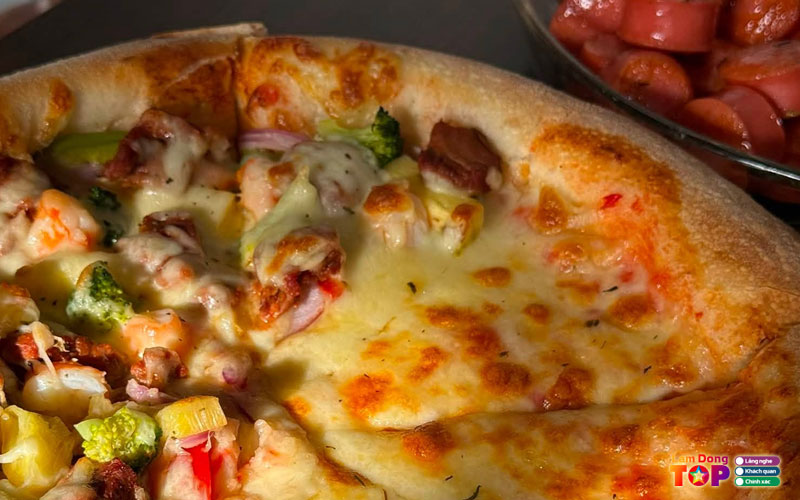 Pizza-nang-thao-moc-lamdongtoplist