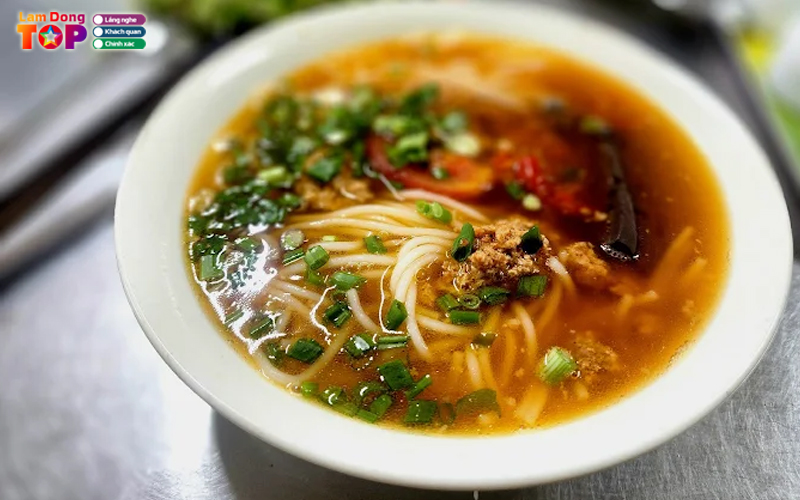 Bun-rieu-o-lan-lamdongtoplist