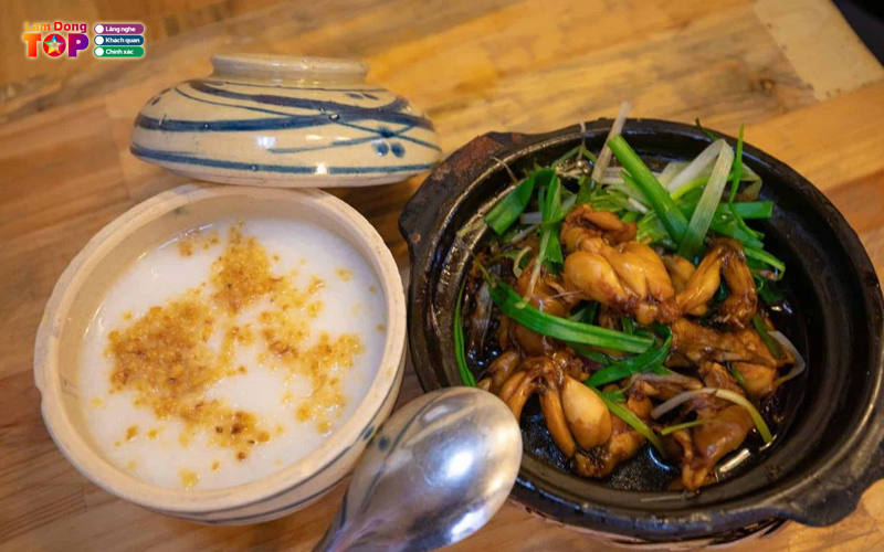 Chao-ech-singapore-anh-sang-lamdongtoplist