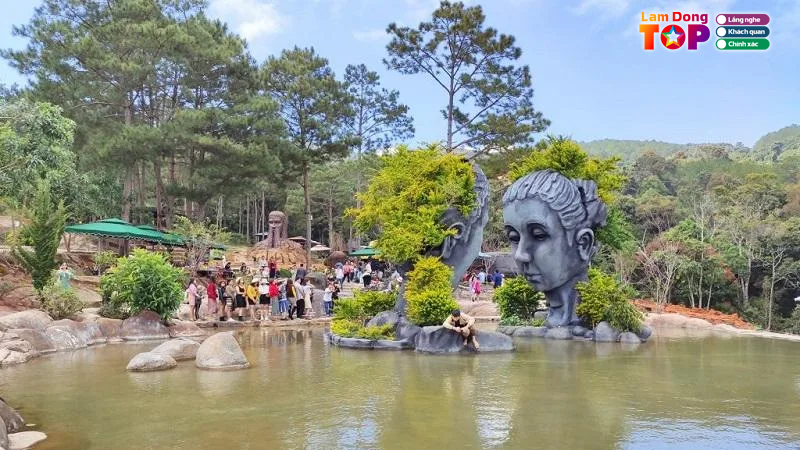 Ho-vo-cuc-da-lat-background-song-ao-dep-nhu-tranh-5
